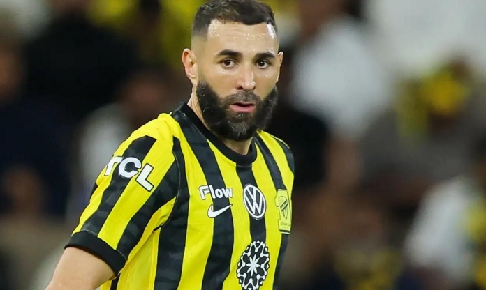 Tương lai Benzema rung chuyển vì bản hợp đồng 'xúc phạm'