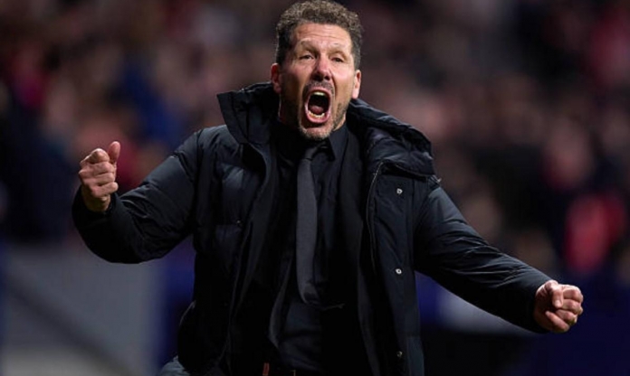 Simeone khiêu khích Yamal giữa lúc Atletico nghiền nát Barca