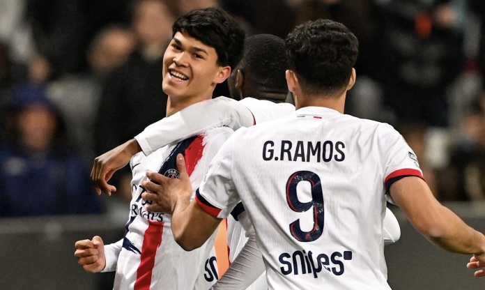 Thần đồng gốc Philippines đi vào lịch sử PSG