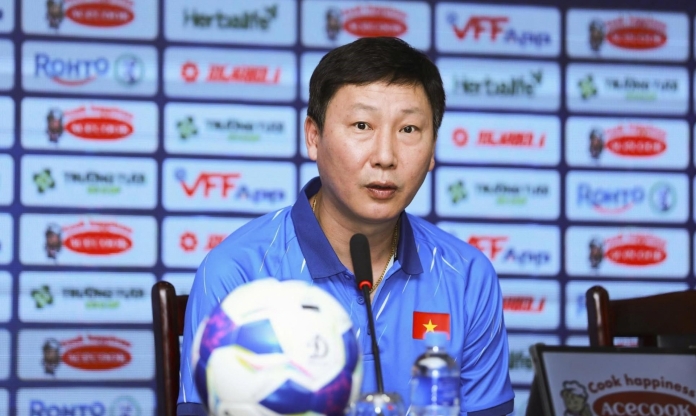 Quá tự tin, thầy Kim nói thẳng chiến thuật ĐT Việt Nam ngay gần đội Bangladesh