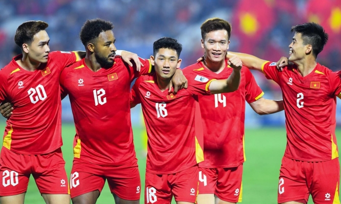 Báo Trung Quốc nói cực hay về hành trình 'không tì vết' của ĐT Việt Nam