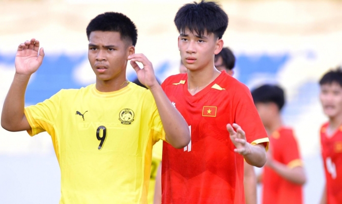 Thua trắng 0-4, báo Malaysia tâm phục khẩu phục tuyển Việt Nam