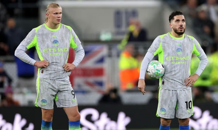 Man City hòa điên rồ, Arsenal rộng cửa vô địch Ngoại hạng Anh