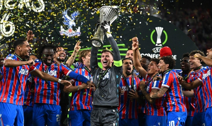 Chương sử chói lọi: Crystal Palace thâu tóm 3 cúp, Glasner bay vào bất tử