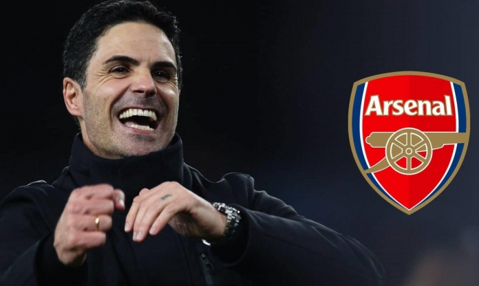 Đánh bại 8 đối thủ, Arsenal tiến sát tiền vệ xuất chúng người Anh