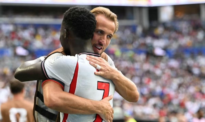 Harry Kane buột miệng một câu, cả tuyển Anh nghẹn lại