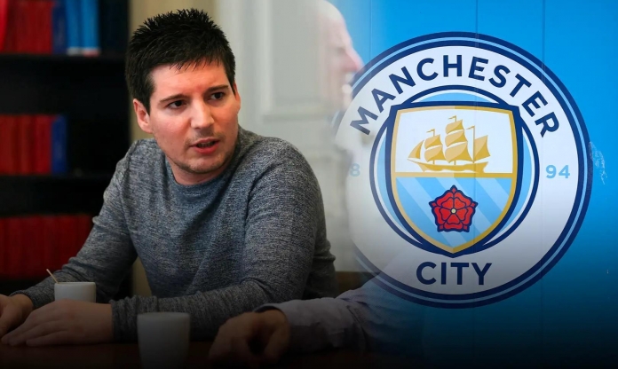 NÓNG: Hacker tố cáo Man City muốn giúp nước Anh để bảo vệ tính mạng