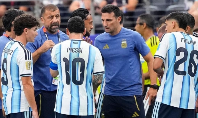 NÓNG: Argentina giữ chân người quan trọng nhất đến World Cup 2030
