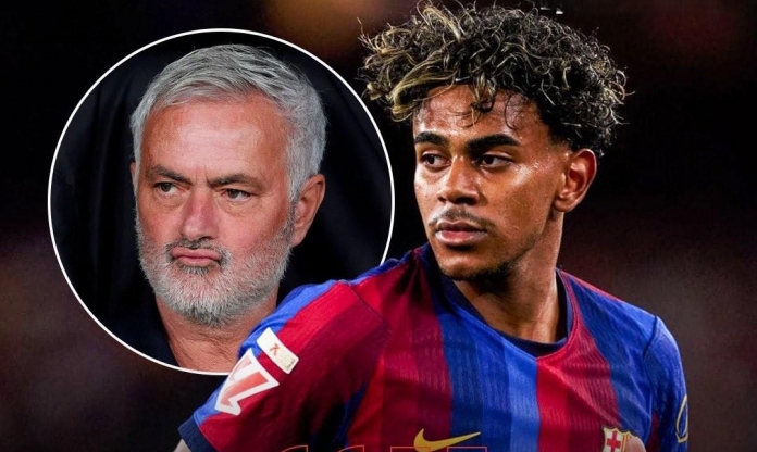 Mourinho nói thẳng khi Yamal cố khiến Cucurella nhận thẻ đỏ