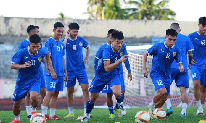 Tân binh V-League đặt mục tiêu cao bất ngờ cho mùa giải mới