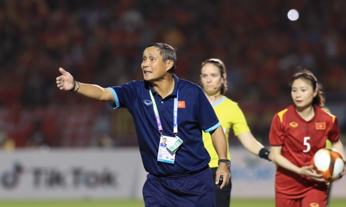 HLV Mai Đức Chung: 'Trận đấu với Indonesia không có chỗ cho...'