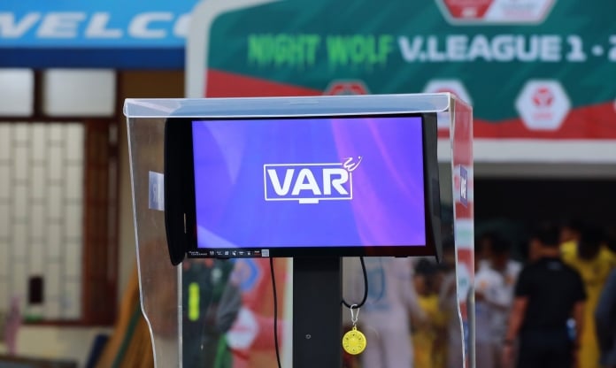 VAR tại V-League: Tranh cãi nhưng cần thiết