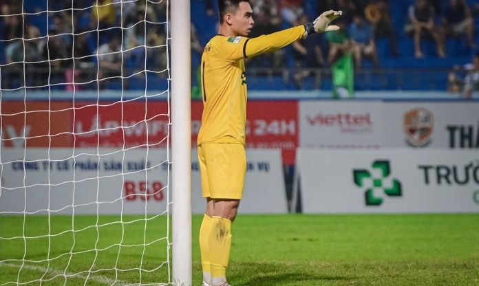 Thủ môn U23 Việt Nam nhận lời dặn đặc biệt từ cựu tuyển thủ ĐTQG
