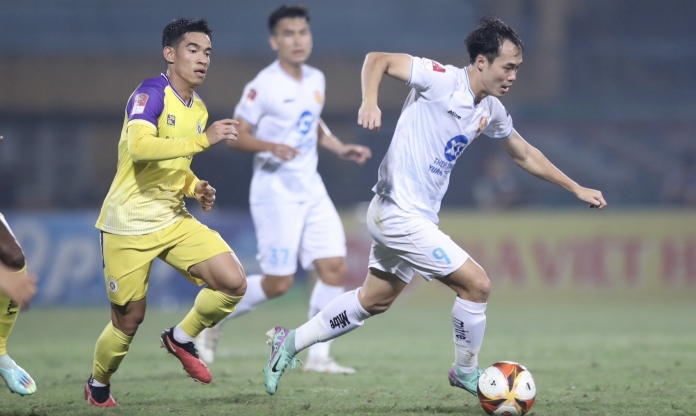 Văn Toàn ký hợp đồng 3 năm với Hà Nội FC