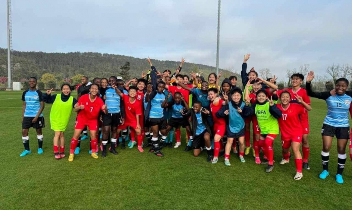 Đội bóng trẻ Việt Nam thắng đậm 5-0 ngay tại Châu Âu