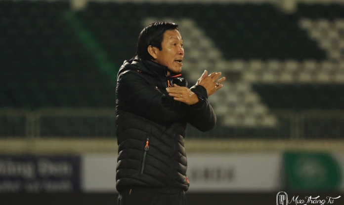 HLV HAGL bức xúc về trọng tài