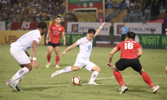BXH vòng 16 V-League 2024/2025: Cuộc đua vô địch gay cấn