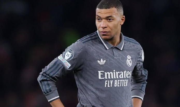 CĐV PSG cảm ơn Mbappe 'giúp' đội nhà vào chung kết C1
