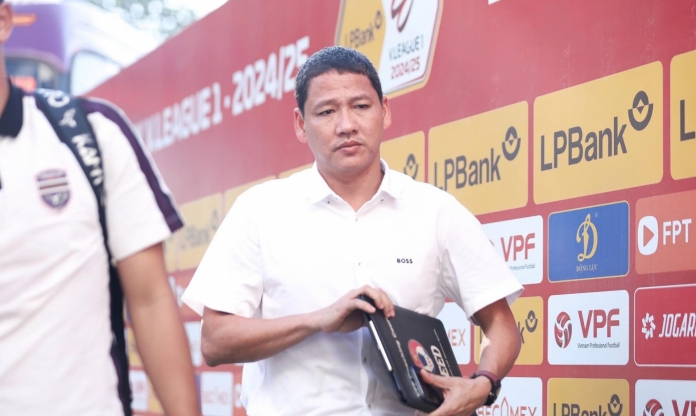 HLV Anh Đức kể hàng loạt vấn đề tại CLB Bình Dương