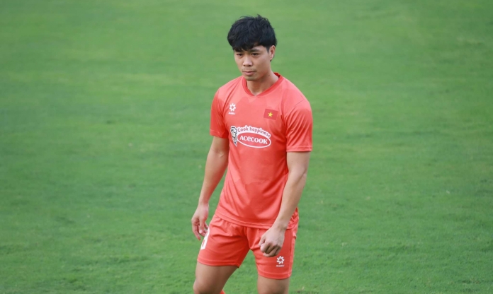 Công Phượng cùng loạt sao ĐT Việt Nam dính chấn thương