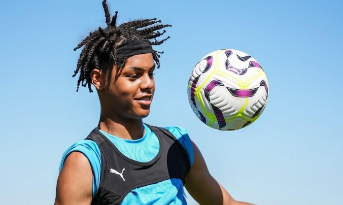 MU chiêu mộ thất bại tiền vệ tài năng bậc nhất Man City