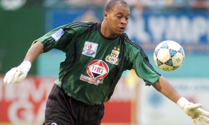 Cựu cầu thủ nhập tịch ĐT Việt Nam làm HLV đội Công Phượng