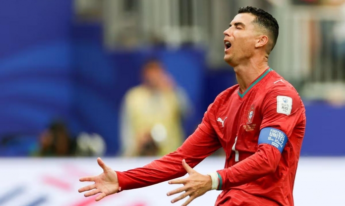 HLV Cannavaro cảnh báo Uzbekistan đừng mắc bẫy Ronaldo