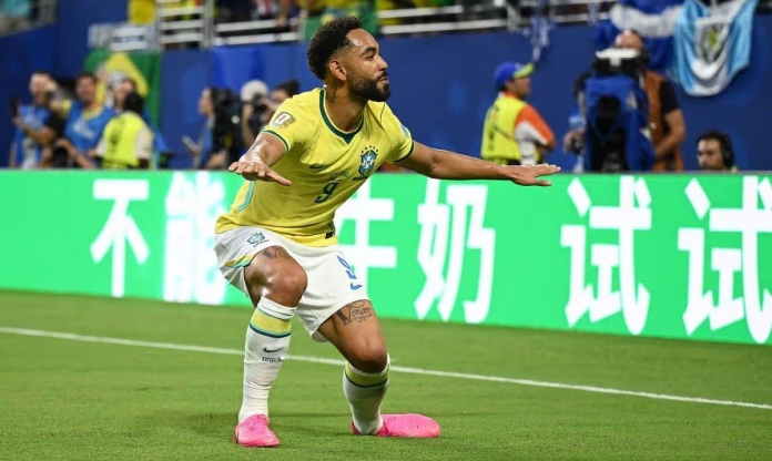 Báo chí Brazil tung hô ngôi sao MU sau cột mốc lịch sử ở World Cup