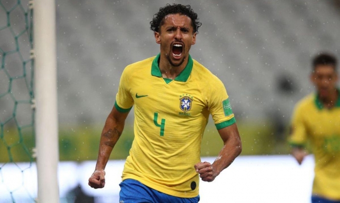 Chê Neymar và hạ thấp Brazil, ngôi sao Nhật Bản bị đội trưởng Selecao dằn mặt