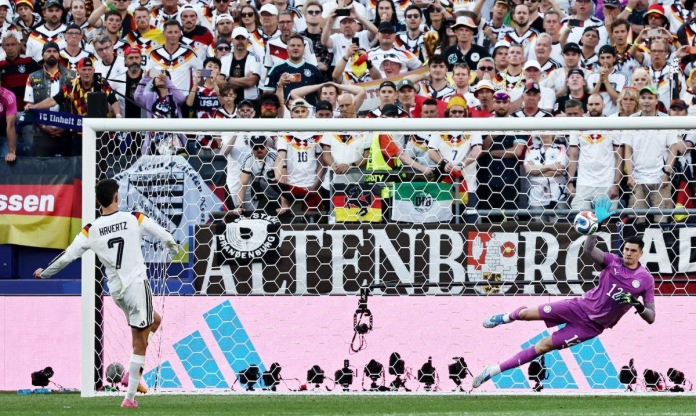 Orlando Gill là ai? Thủ môn vô danh tiễn Đức rời World Cup 2026