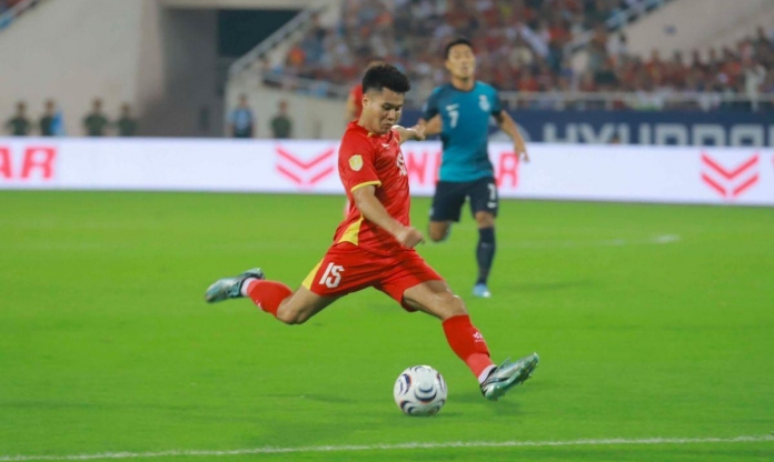 Báo Singapore dành lời khen cho một cầu thủ ĐT Việt Nam