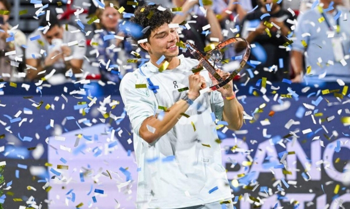 Ben Shelton bảo vệ ngai vàng Canadian Open để sánh vai bộ ba huyền thoại