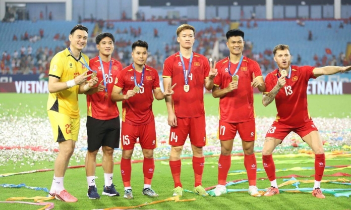 Truyền thông Thái Lan đồng loạt thừa nhận một điều sau khi tuyển Việt Nam vô địch AFF Cup