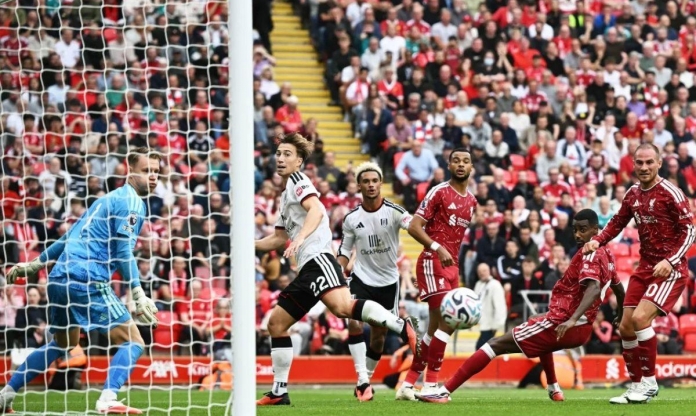 Chấm điểm Liverpool hòa Fulham: Thảm hoạ hàng công!