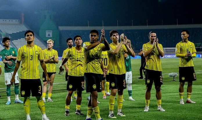 Malaysia nhận lời khuyên từ huyền thoại MU trước trận gặp ĐT Việt Nam