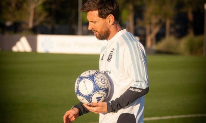 Messi gửi thông điệp đặc biệt trước lần cuối khoác áo tuyển Argentina