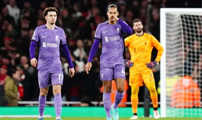 Van Dijk lên tiếng về sai lầm tai hại khiến Liverpool thua Arsenal