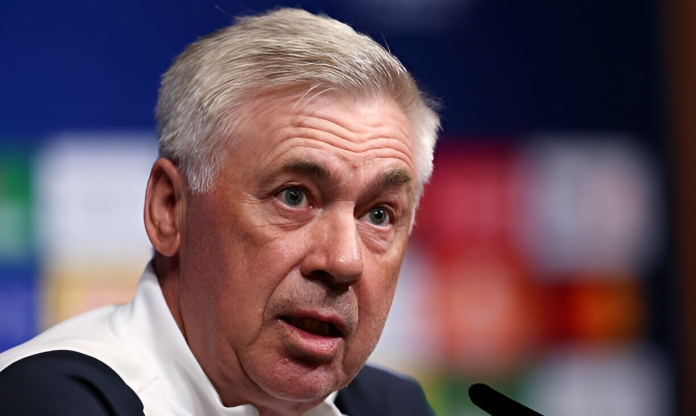 HLV Ancelotti xác nhận Courtois bắt chính trận chung kết C1