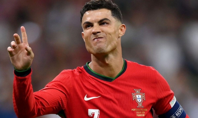 CHÍNH THỨC: Ronaldo được triệu tập lên ĐT Bồ Đào Nha