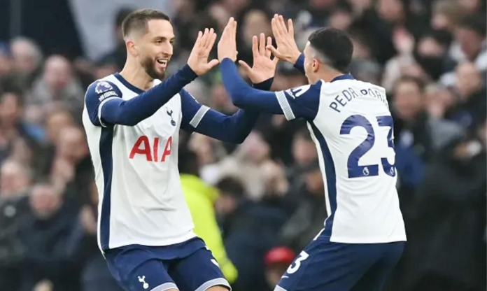 Tottenham tạo kỷ lục