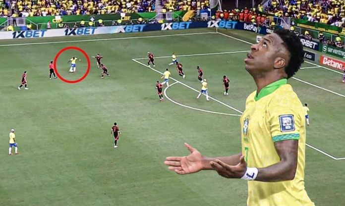 Video: Vinicius lập siêu phẩm cự ly 25 mét cho Brazil