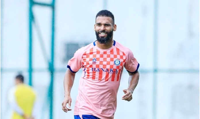 Tiền vệ Brazil nhận xét thẳng về trình độ bóng đá Việt Nam