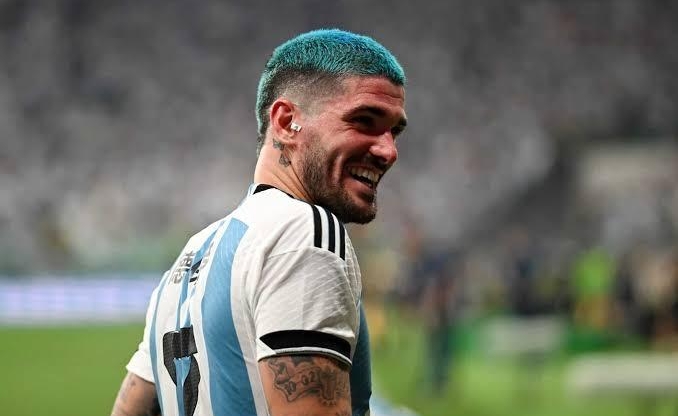 De Paul, người đàn ông làm công việc xấu xí để Messi được tự do