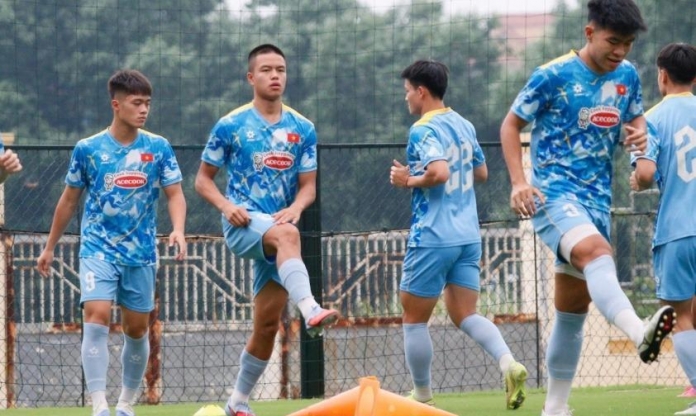 Sao Việt kiều đẳng cấp châu Âu được gọi gấp lên U22 Việt Nam?