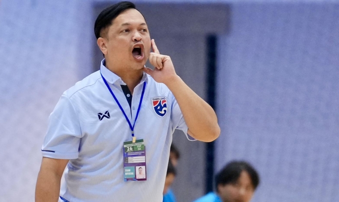 Thắng sốc Việt Nam 5-1, HLV Thái Lan vẫn không hài lòng 1 điều