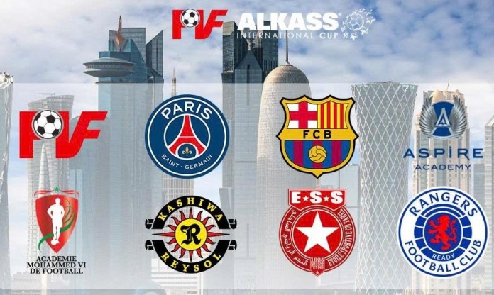 Đại diện Việt Nam được chọn đấu Barcelona, PSG tại Qatar