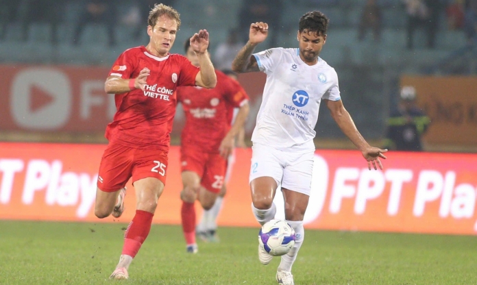 Thể Công Viettel thiệt quân nặng nề vì bộ đôi trụ cột vắng mặt