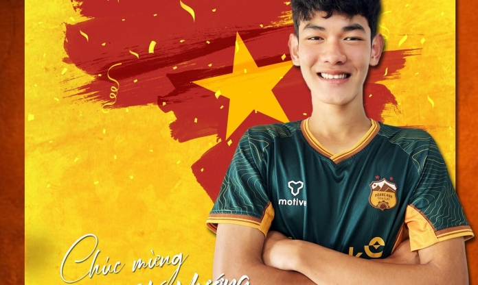 Thần đồng HAGL nói điều bất ngờ khi lần đầu được lên tuyển