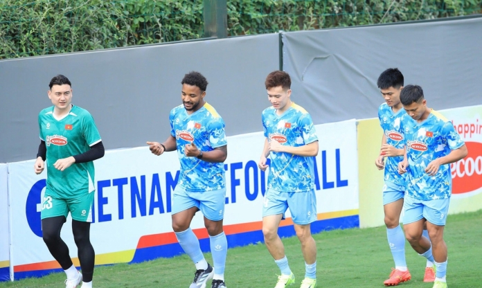 ĐT Việt Nam đón loạt trụ cột, tăng tốc sẵn sàng đấu Malaysia