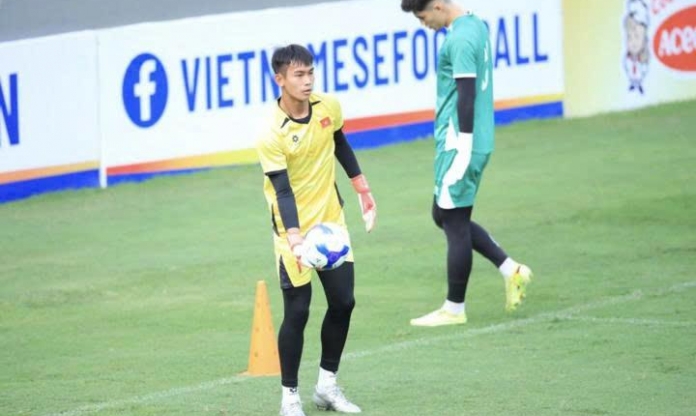 Thủ môn U19 bất ngờ được bổ sung lên ĐT Việt Nam